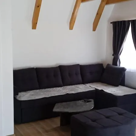 Appartement Vikendica Una-baksais *