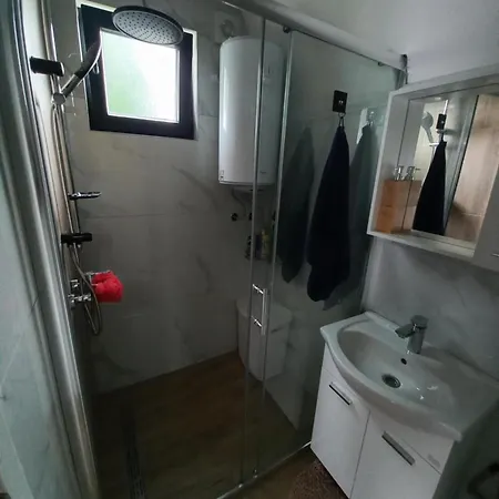 Appartement Vikendica Una-baksais