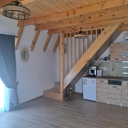 Vikendica Una-baksais * بيهاتش