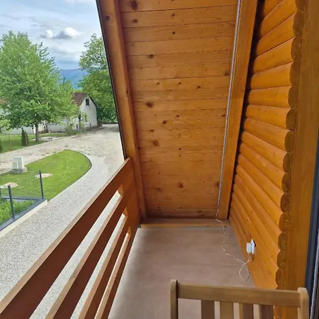 Appartement Vikendica Una-baksais
