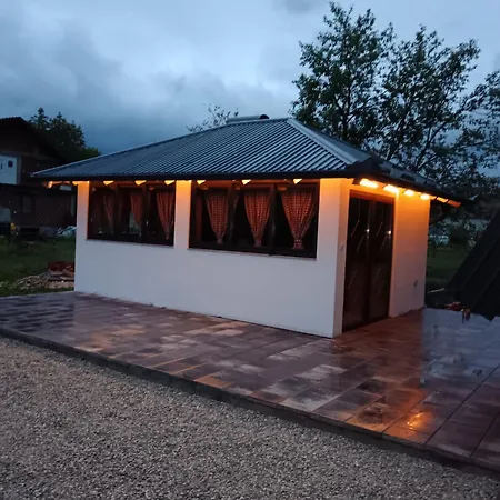 Vikendica Una-baksais Bihać