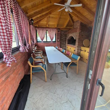 Appartement Vikendica Una-baksais *