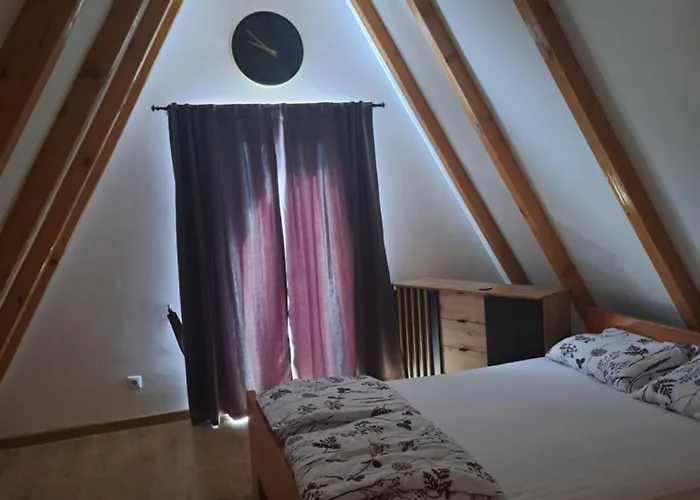 Vikendica Una-baksais *